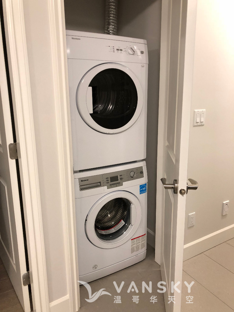 241218133022_Washer Dryer.jpg